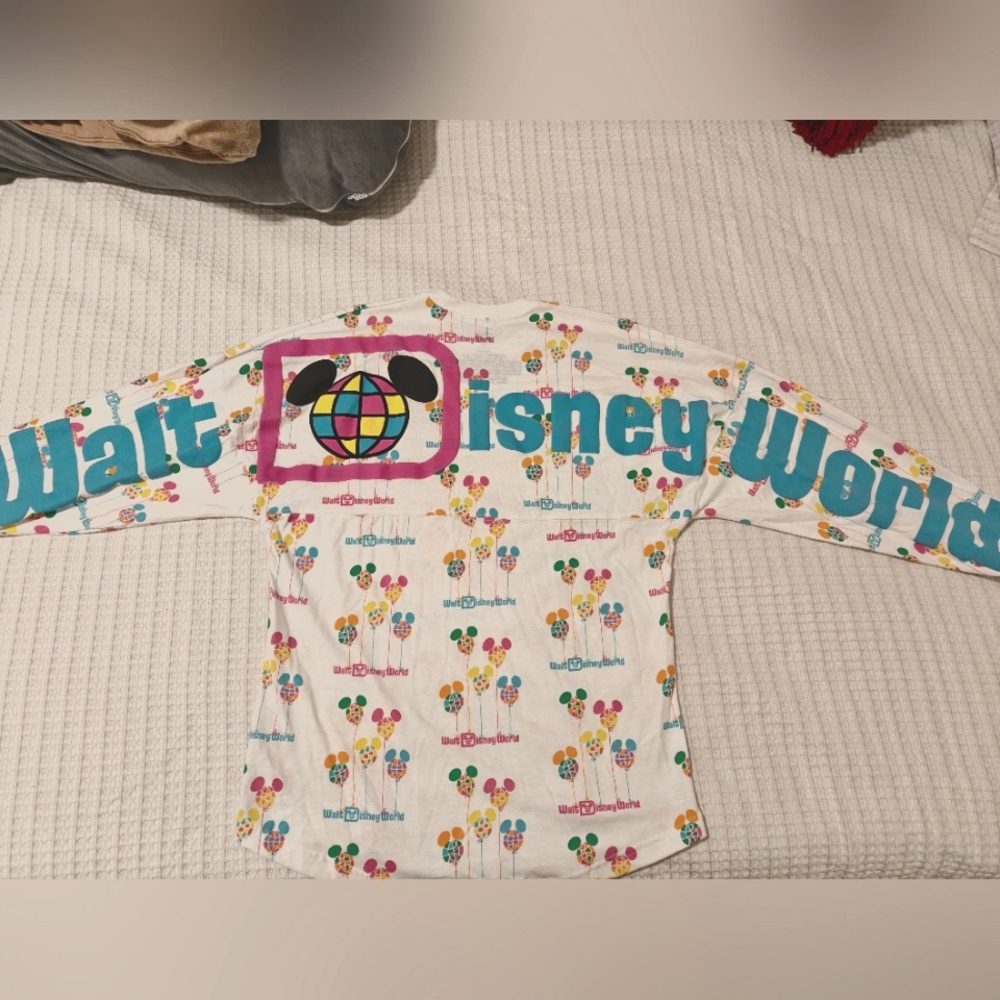 Walt Disney World 50th Spirit Jersey Vault Collection - Picture 2 of 3